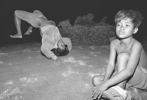 Jungs im Park, Phnom Pen 1998