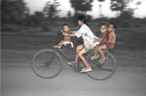 Kinder auf dem Rad, Seam Reap 1998